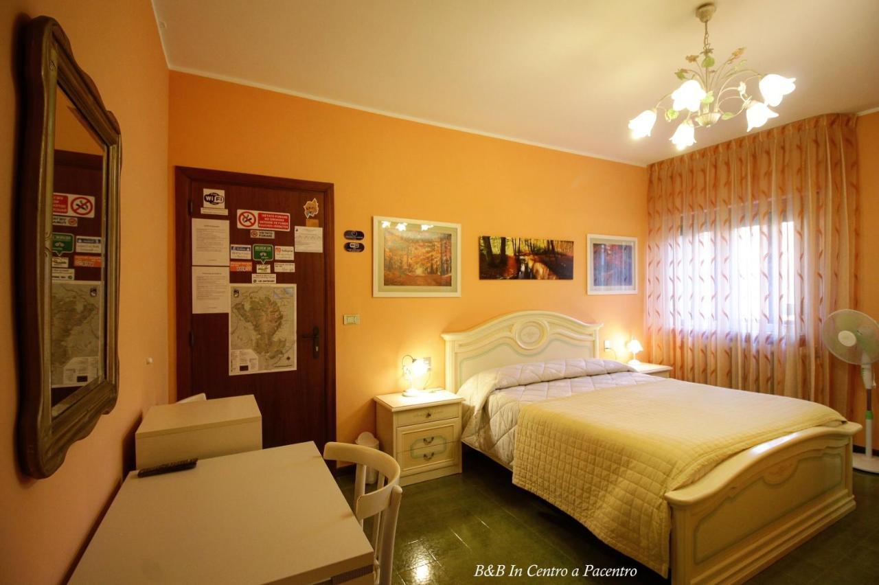 B&B In Centro A Pacentro Eksteriør billede